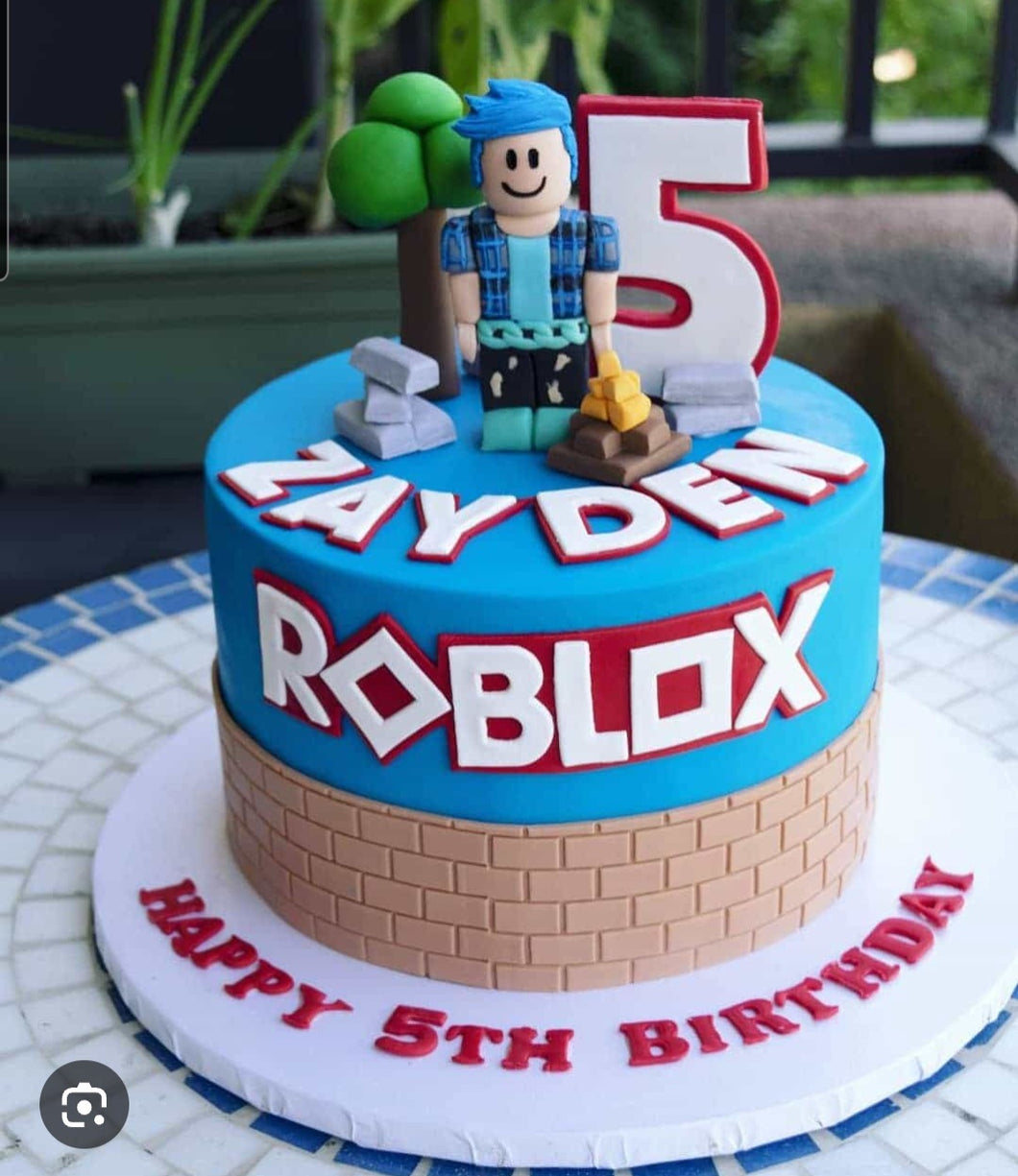 Roblox cake. Custom order