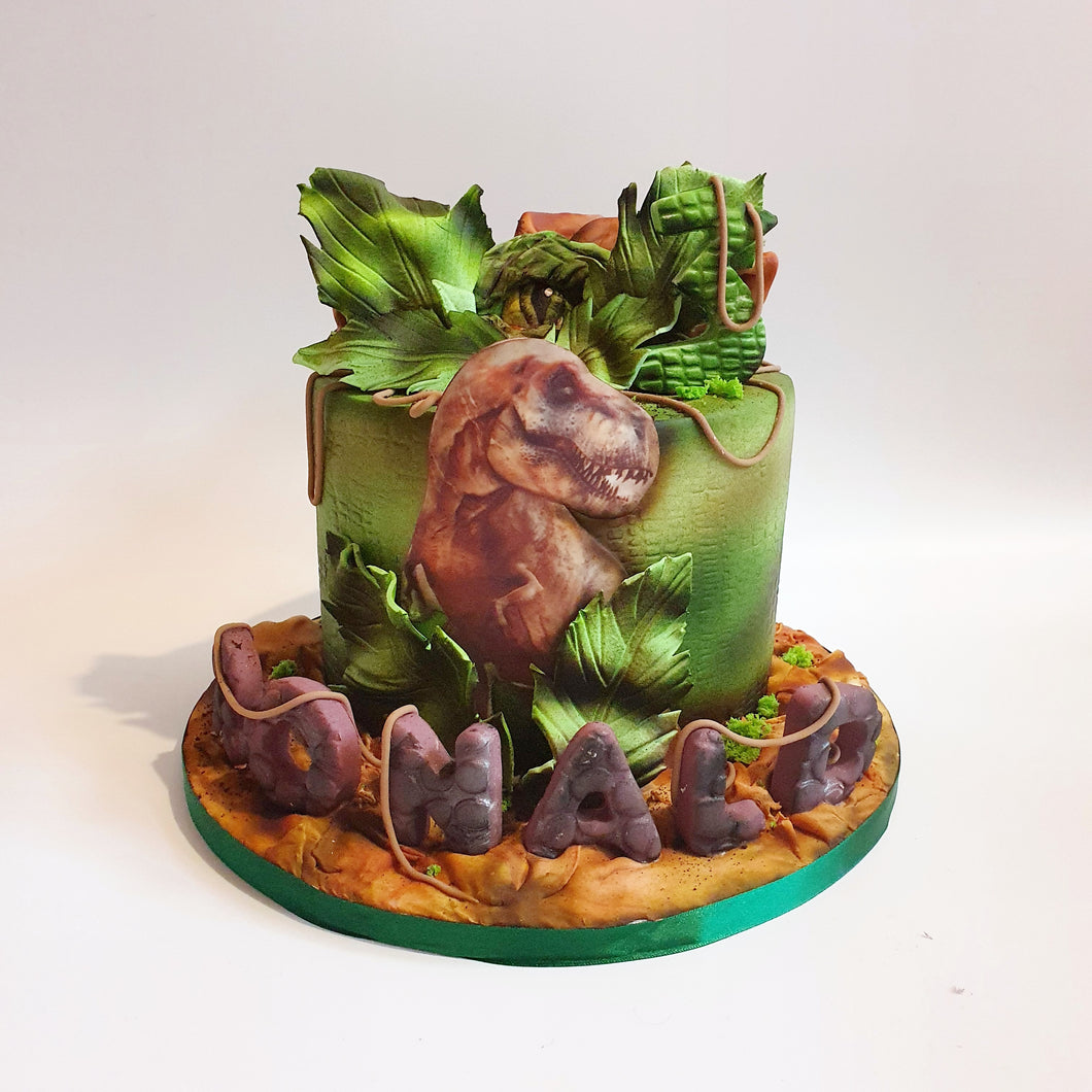 Dinosaur / T-rex cake